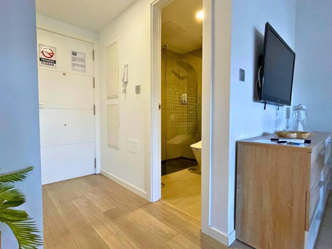Home4U Apartamento Con Cochera Granada Eksteriør billede