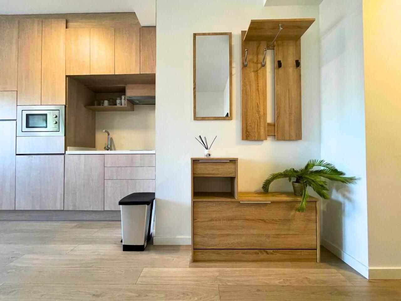 Home4U Apartamento Con Cochera Granada Eksteriør billede