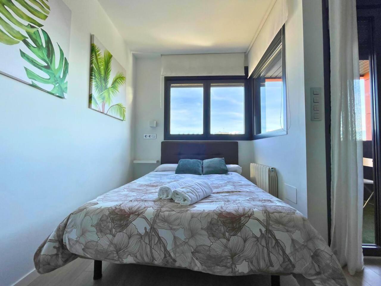 Home4U Apartamento Con Cochera Granada Eksteriør billede