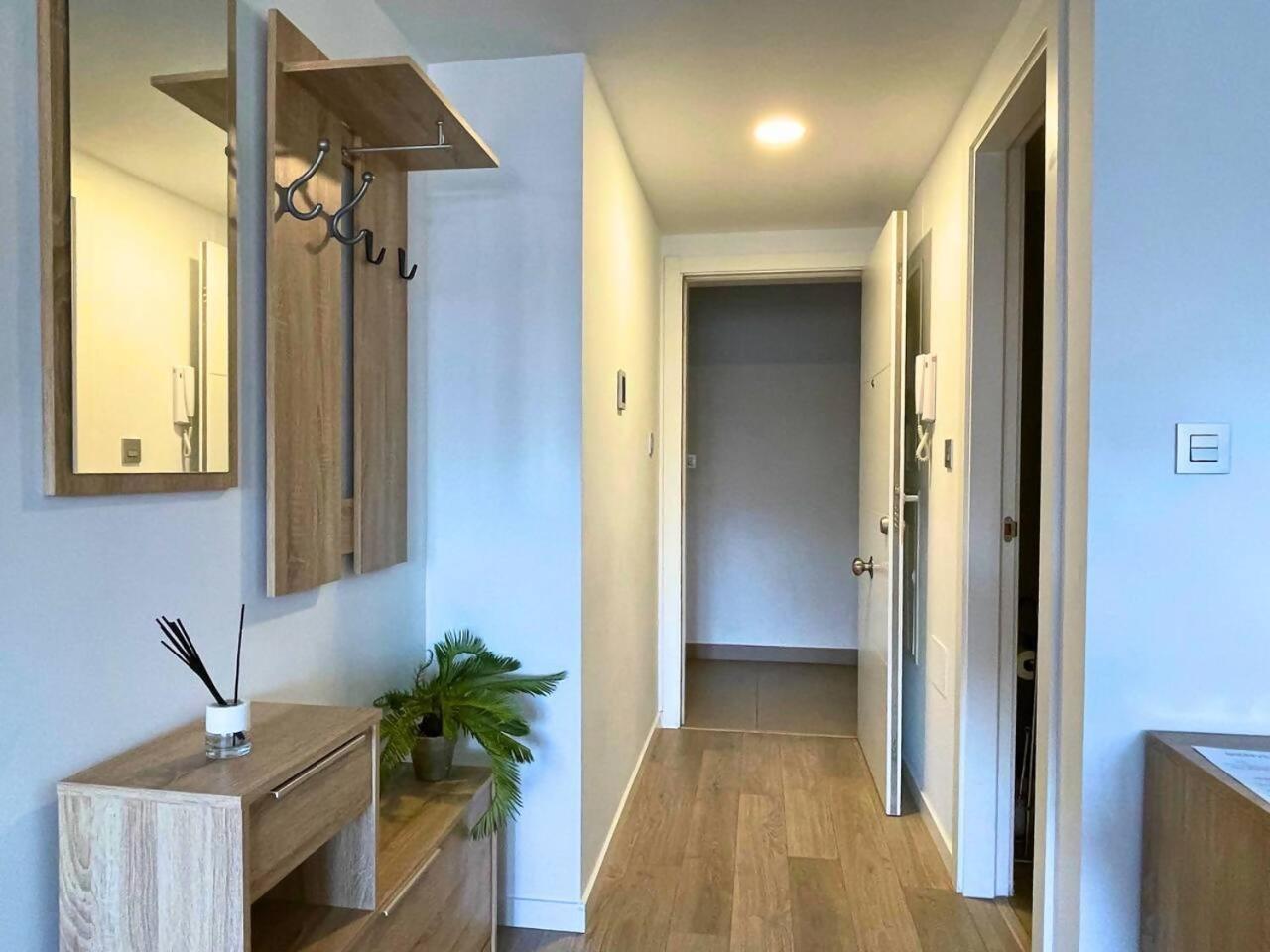 Home4U Apartamento Con Cochera Granada Eksteriør billede