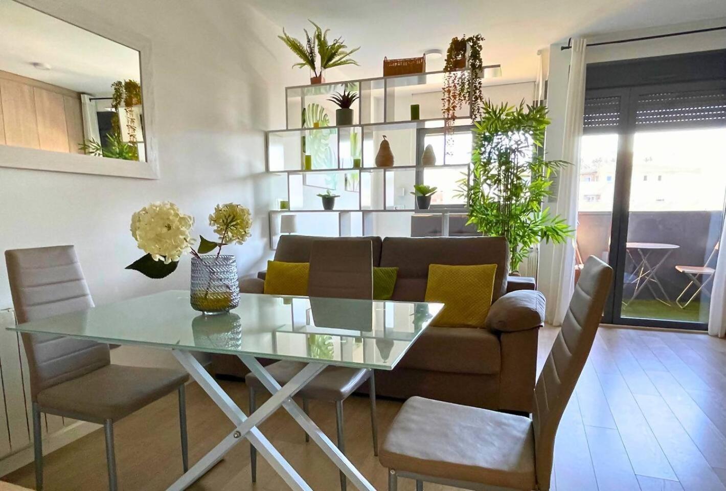 Home4U Apartamento Con Cochera Granada Eksteriør billede
